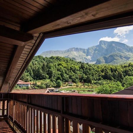 Apartma Luna With Mountain View Кобарід Екстер'єр фото