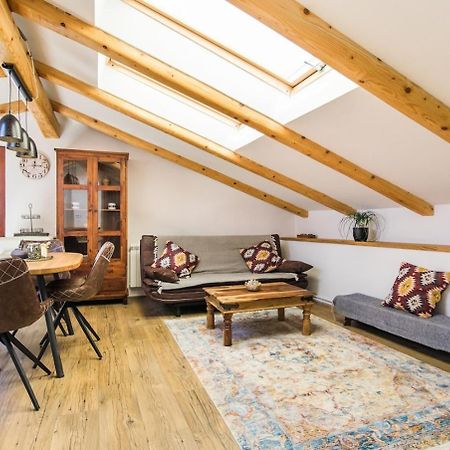 Apartma Luna With Mountain View Кобарід Екстер'єр фото
