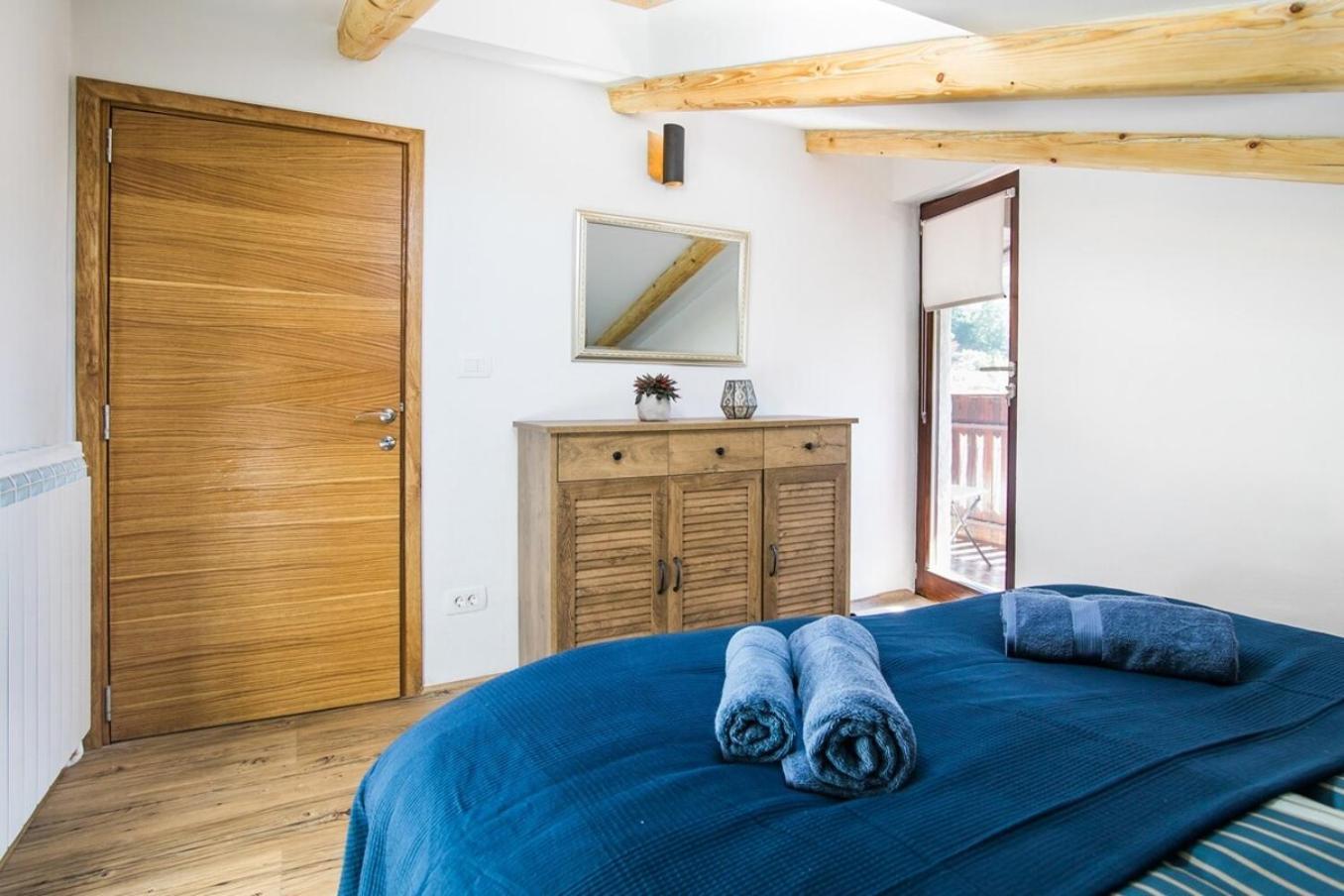 Apartma Luna With Mountain View Кобарід Екстер'єр фото